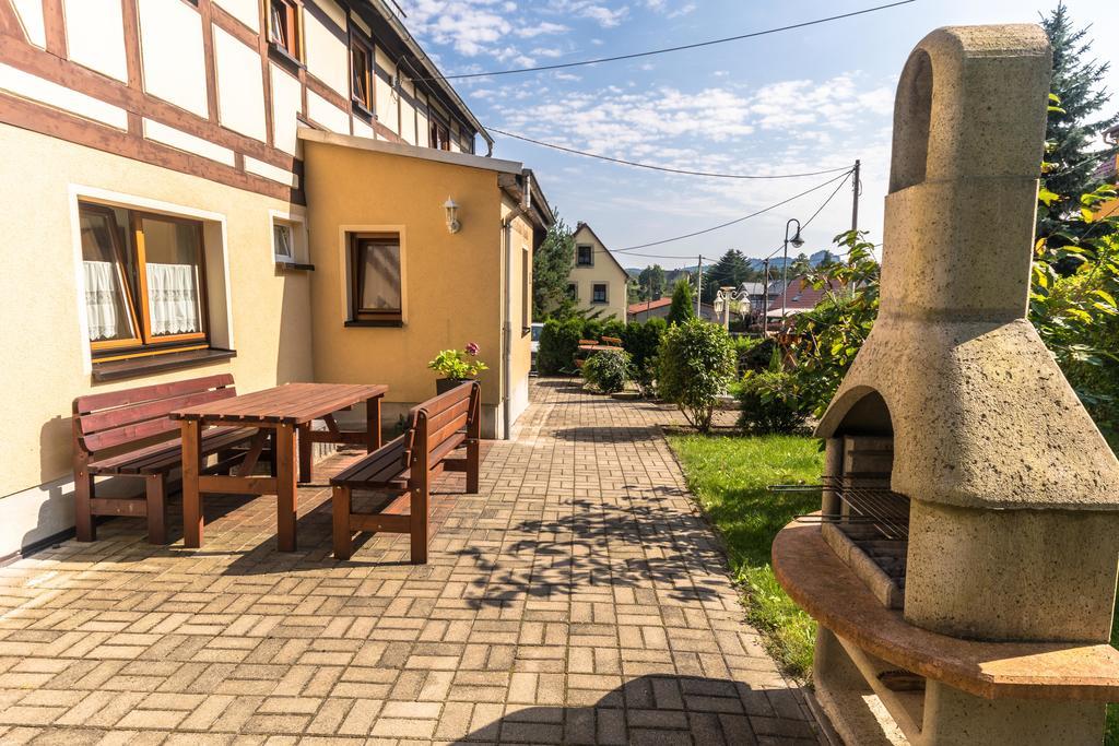 Ferienhaus Rosalie Altendorf  Ngoại thất bức ảnh